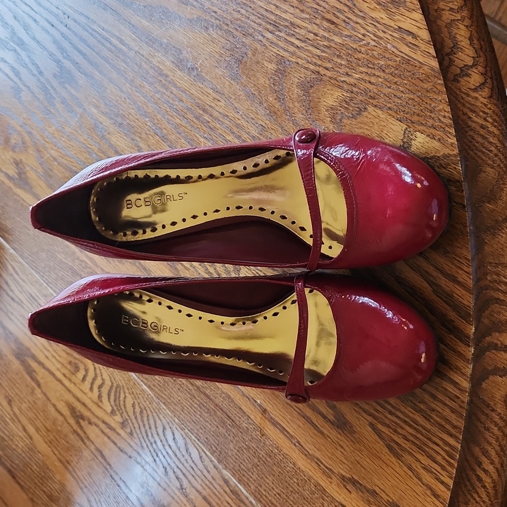 Womens Shoes